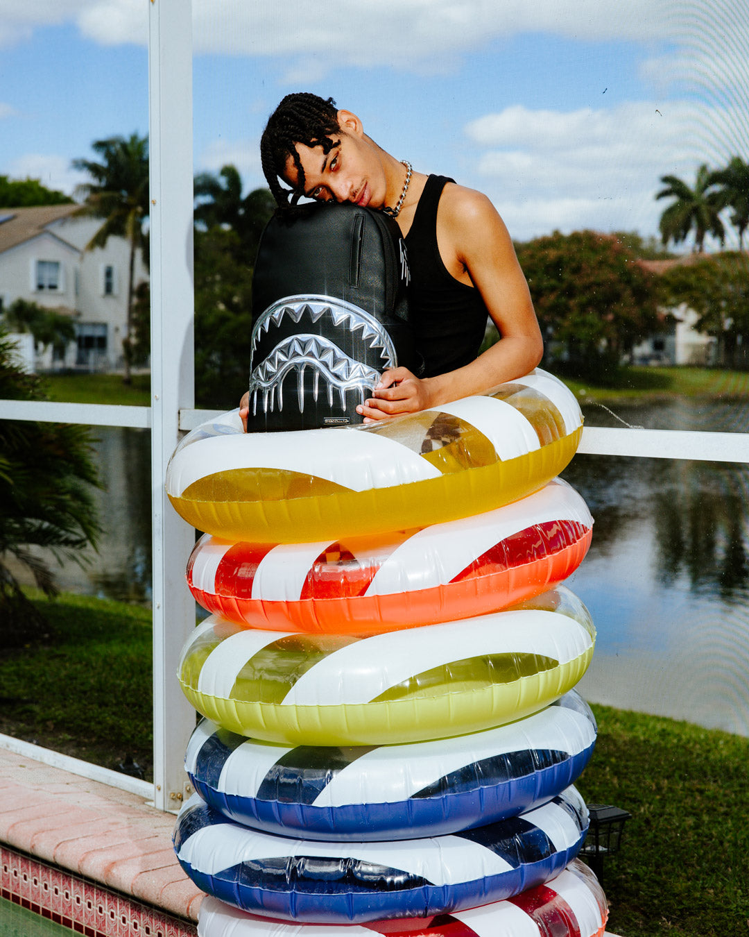 METALLIC TO THE TOUCH EXTRA DRIP BACKPACK - Image 12