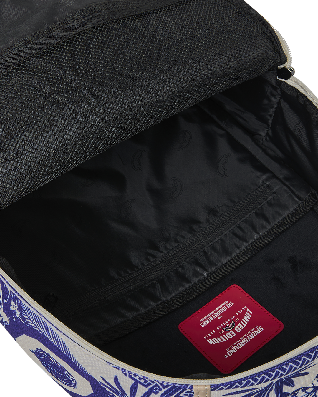 CASABLANCA SHARK BACKPACK - Image 9