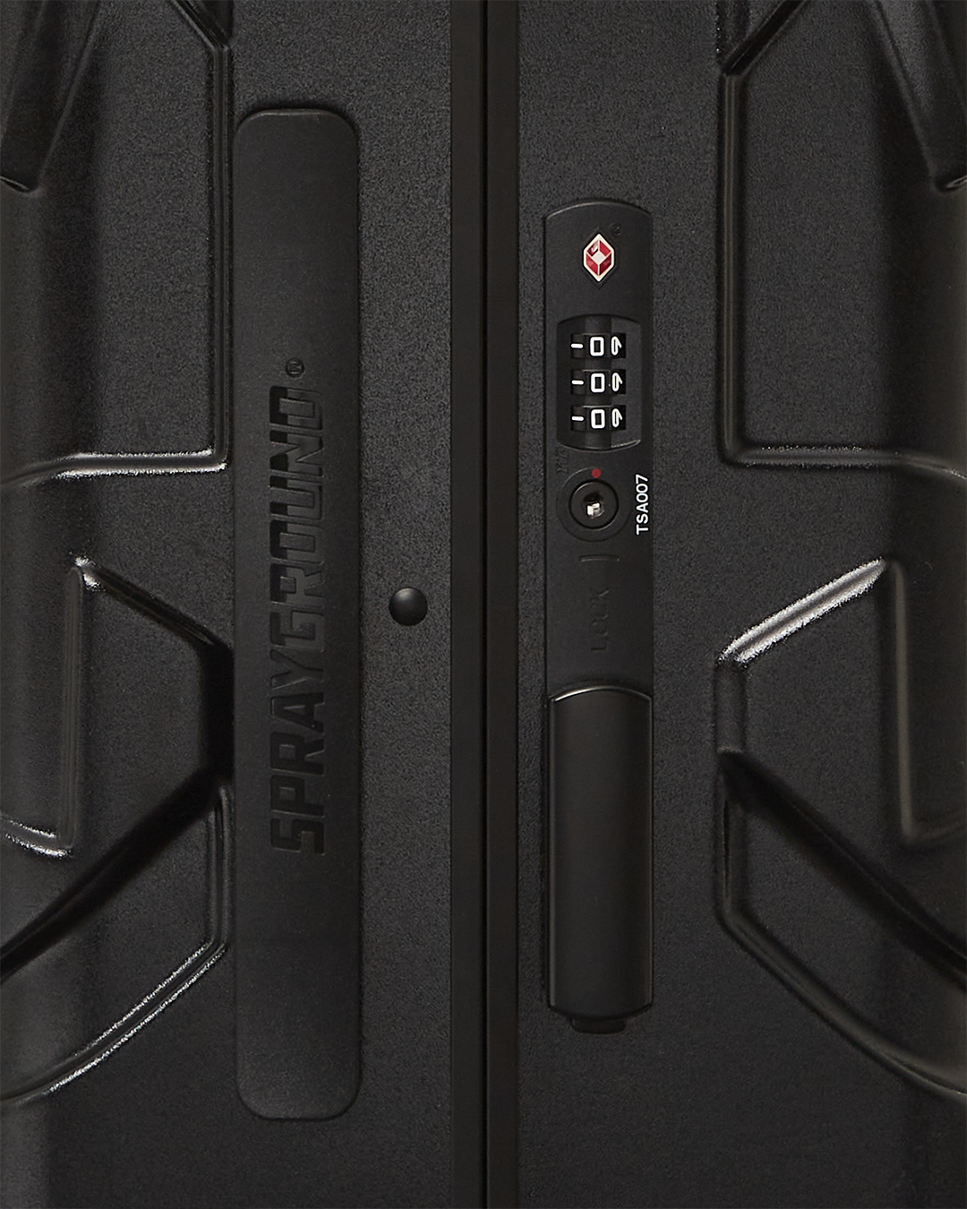NIGHTSHARKS WORLDWIDE SHARKITECTURE CARRY-ON LUGGAGE - Image 10