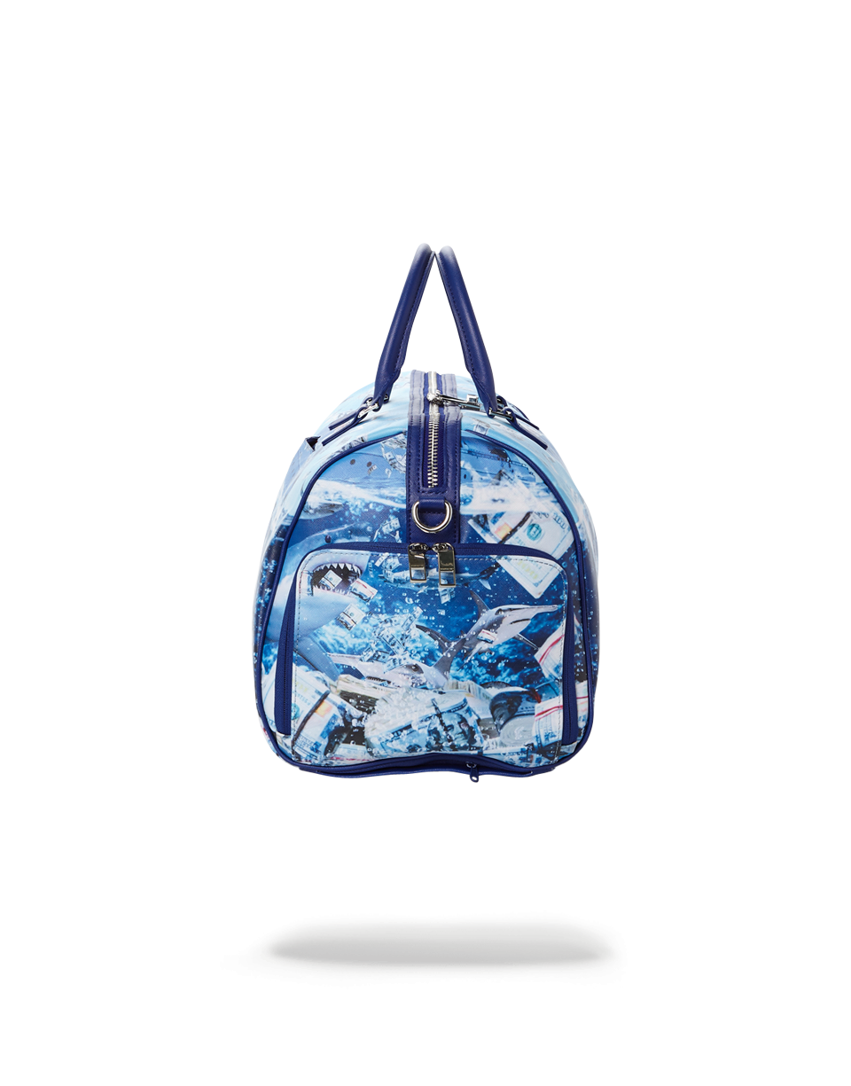 THE SHARK PARTY DUFFLE - Image 5