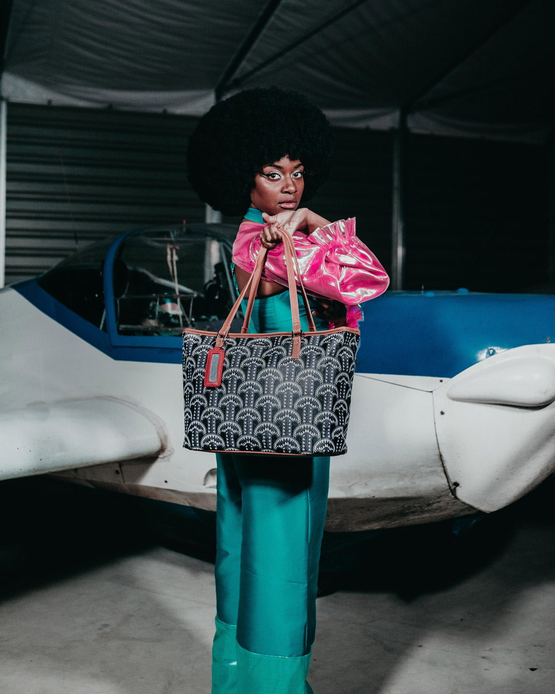 ILLUCHAINS TOTE - Image 7